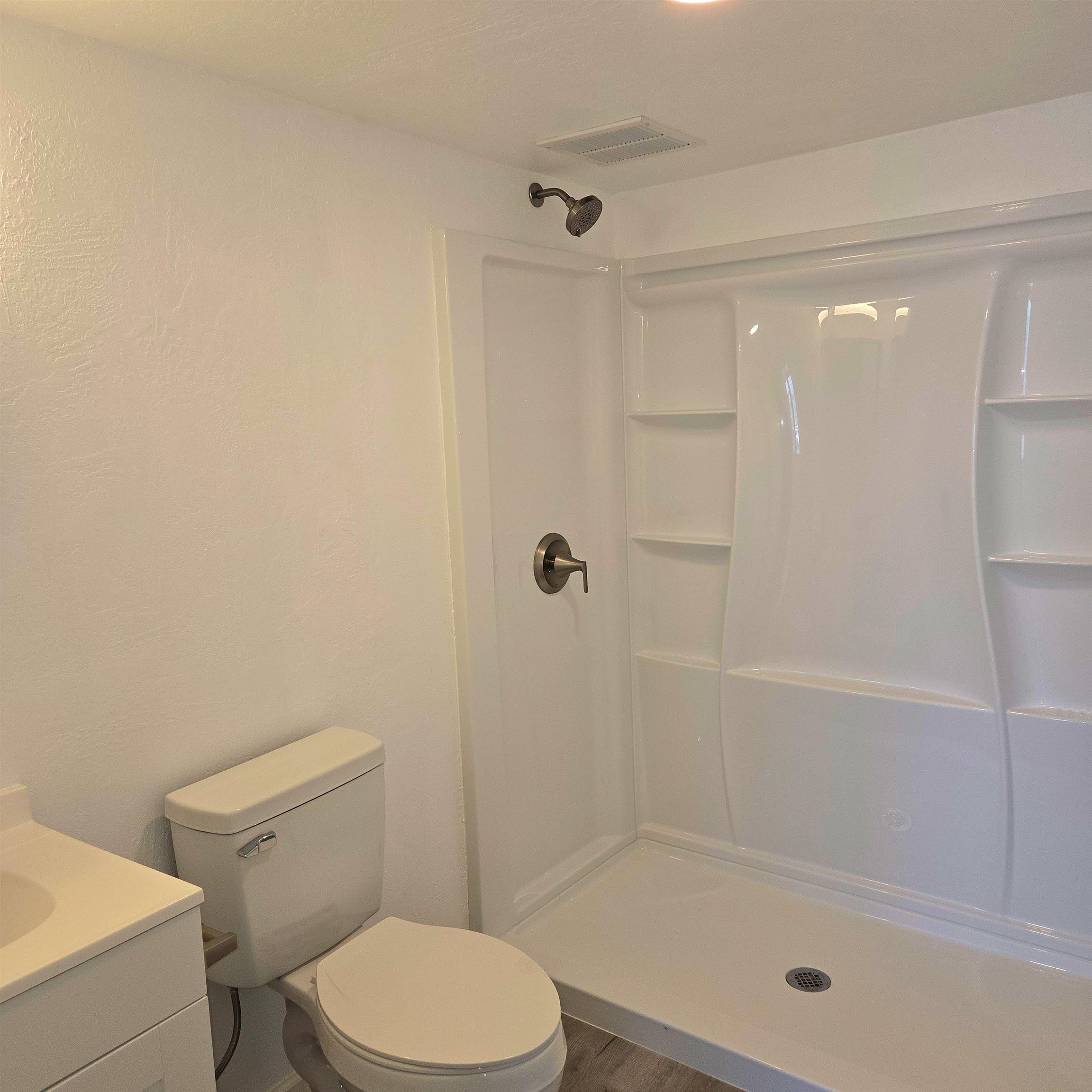 Harbor Lights condo # D-127, Kahului, Hawaii - photo 13 of 20