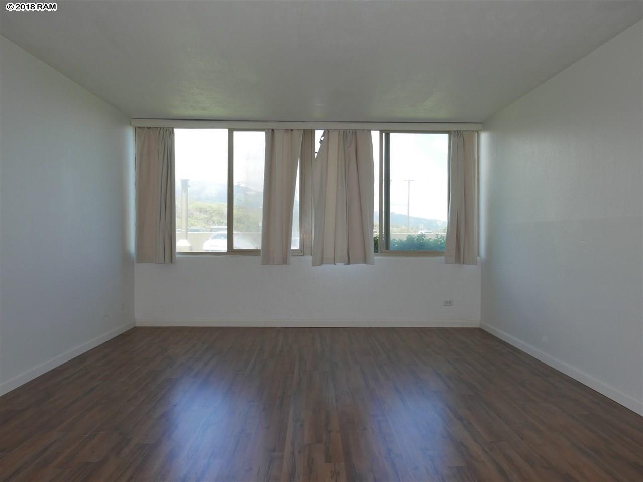 Harbor Lights condo # D128, Kahului, Hawaii - photo 9 of 28