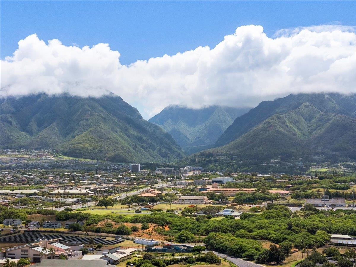 Harbor Lights condo # D221, Kahului, Hawaii - photo 30 of 34