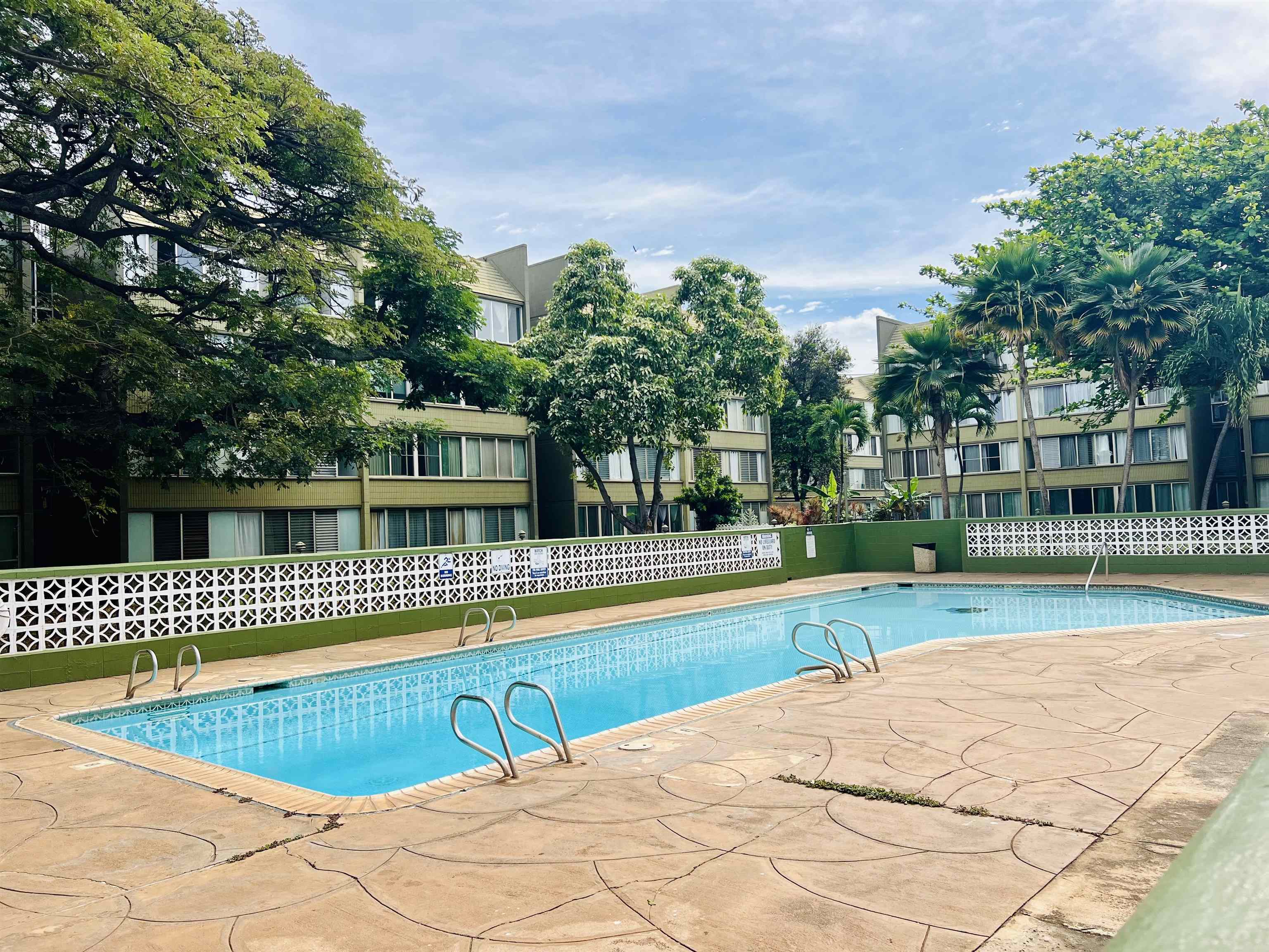 Harbor Lights condo # D225, Kahului, Hawaii - photo 27 of 31