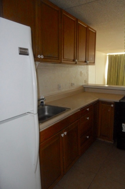 Harbor Lights condo # D226, Kahului, Hawaii - photo 8 of 16