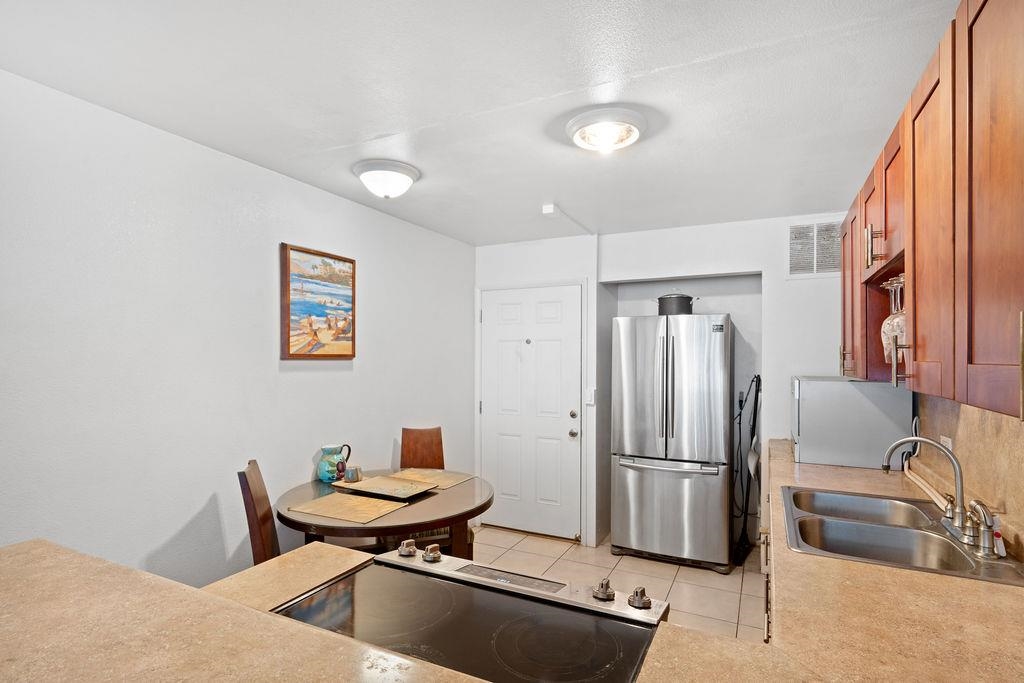 Harbor Lights condo # D306, Kahului, Hawaii - photo 12 of 48