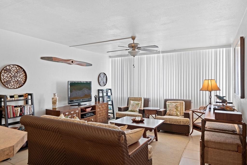 Harbor Lights condo # D306, Kahului, Hawaii - photo 3 of 48