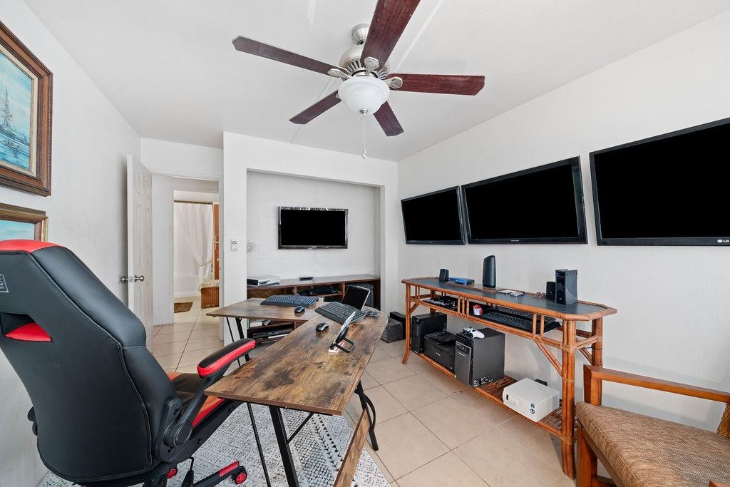 Harbor Lights condo # D306, Kahului, Hawaii - photo 21 of 48