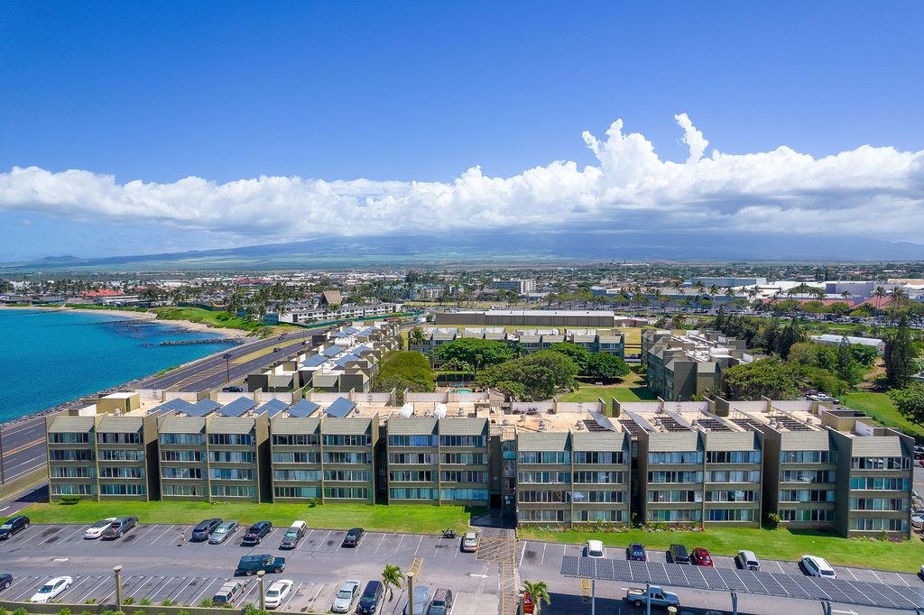 Harbor Lights condo # D306, Kahului, Hawaii - photo 41 of 48