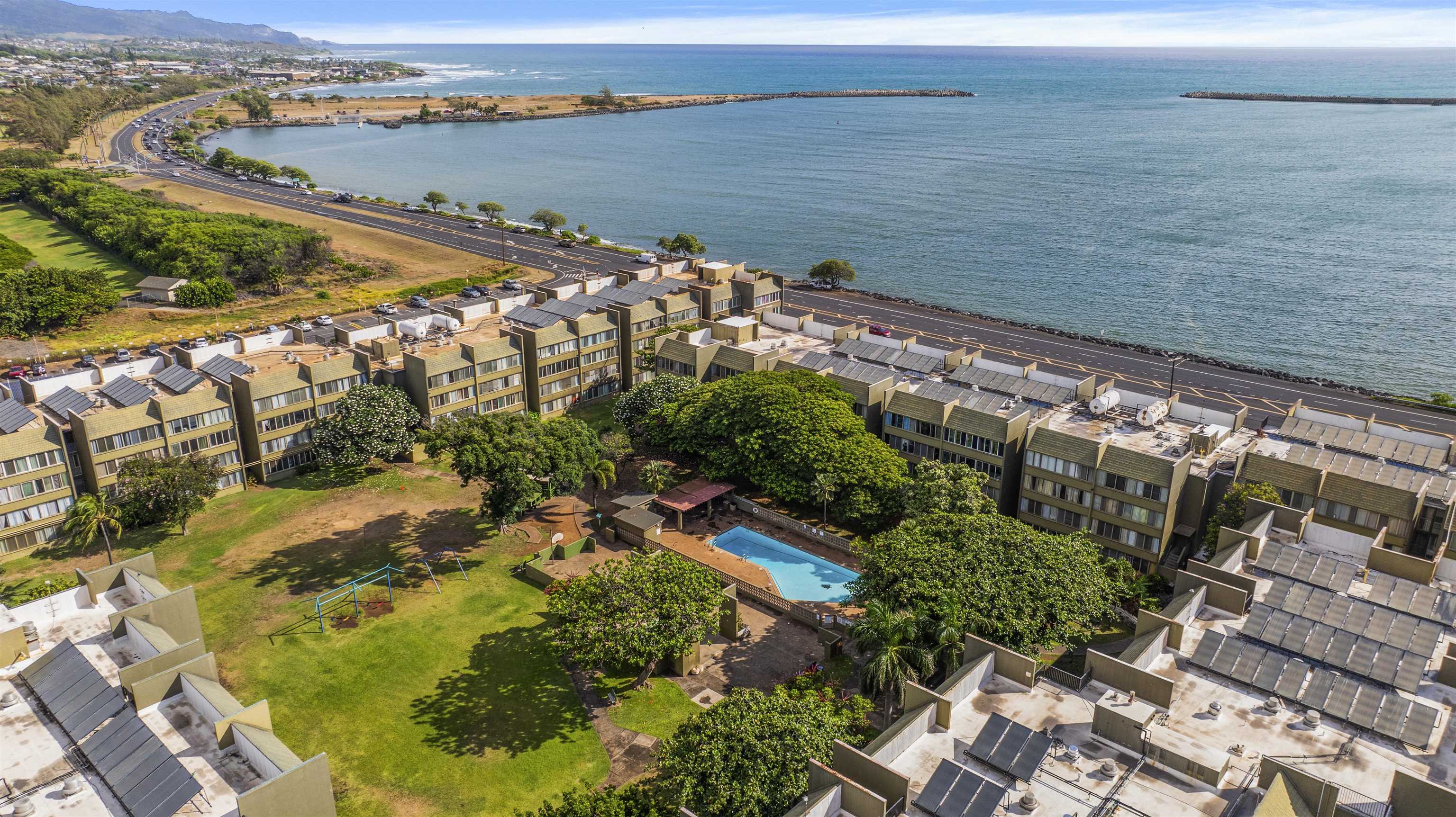 Harbor Lights condo # D321, Kahului, Hawaii - photo 2 of 22