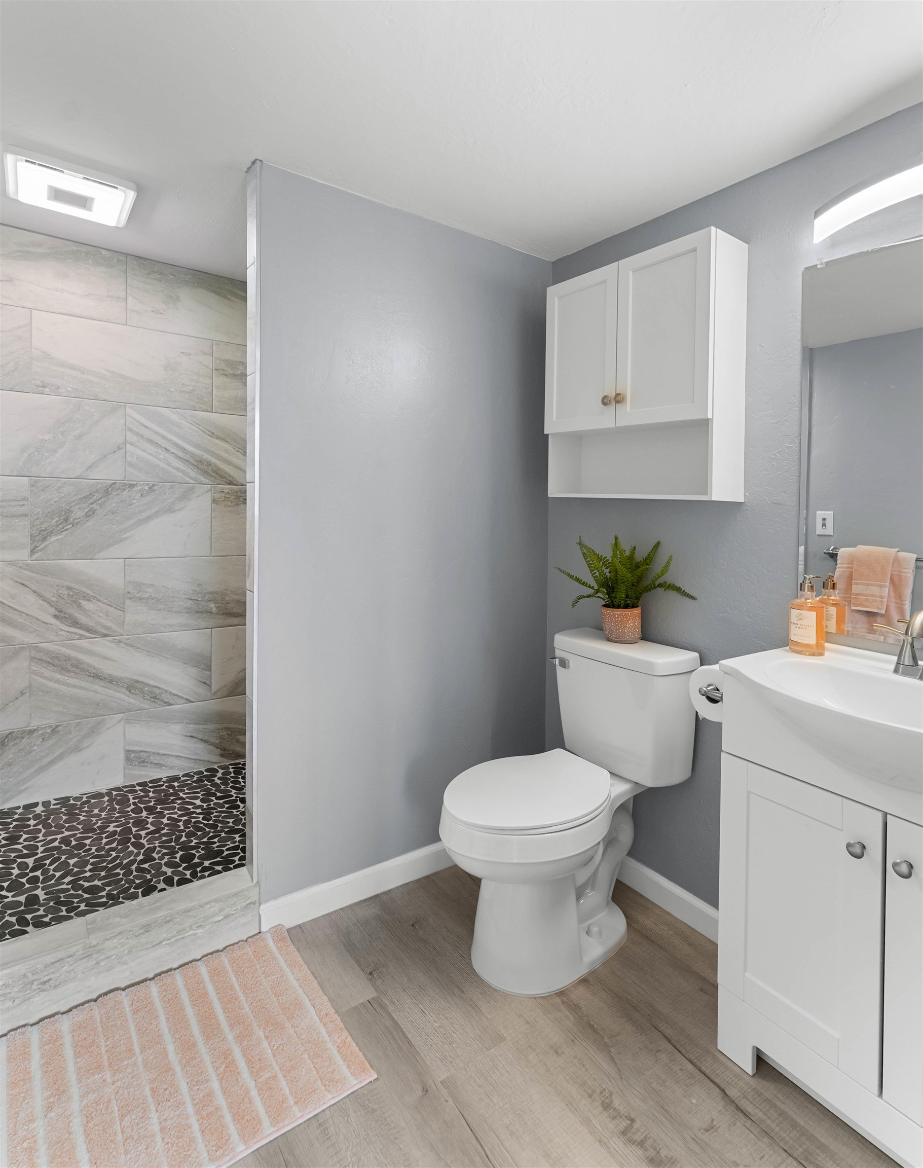 Harbor Lights condo # D328, Kahului, Hawaii - photo 13 of 27