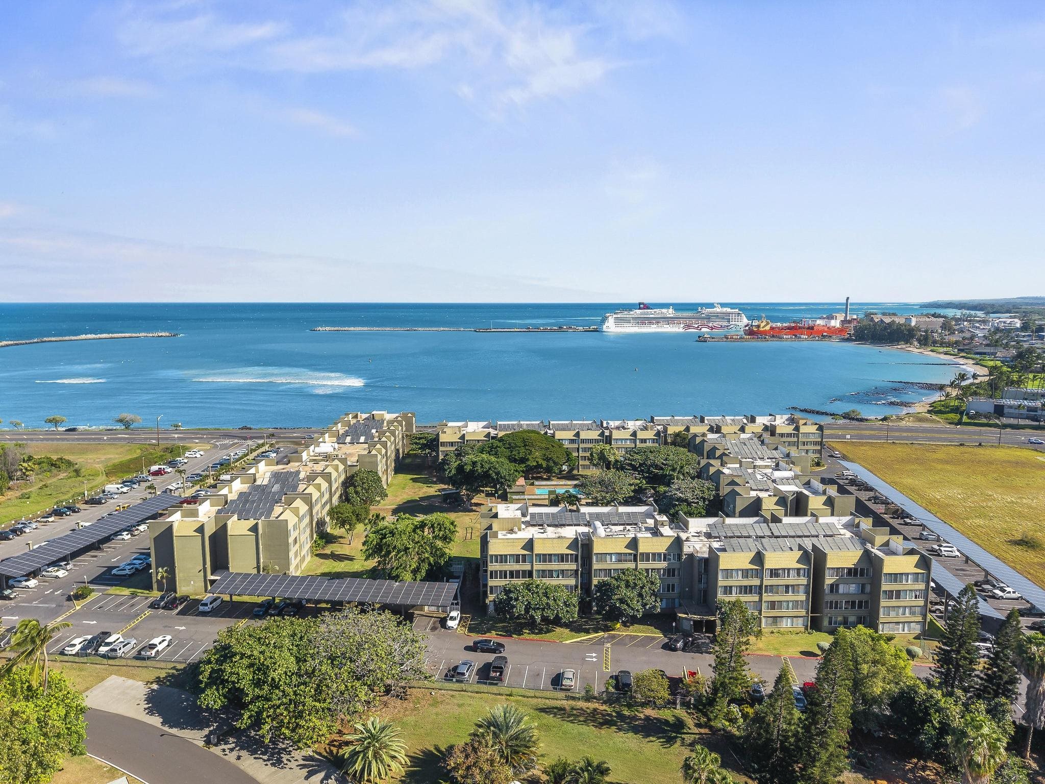 Harbor Lights condo # D406, Kahului, Hawaii - photo 2 of 30