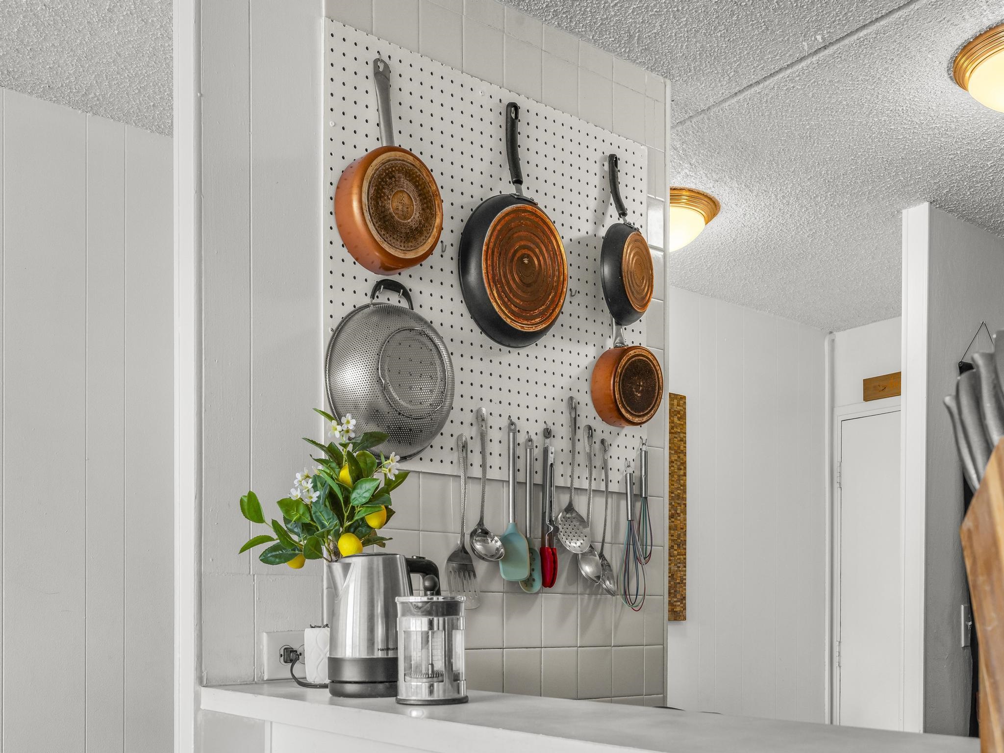 Harbor Lights condo # D406, Kahului, Hawaii - photo 23 of 30