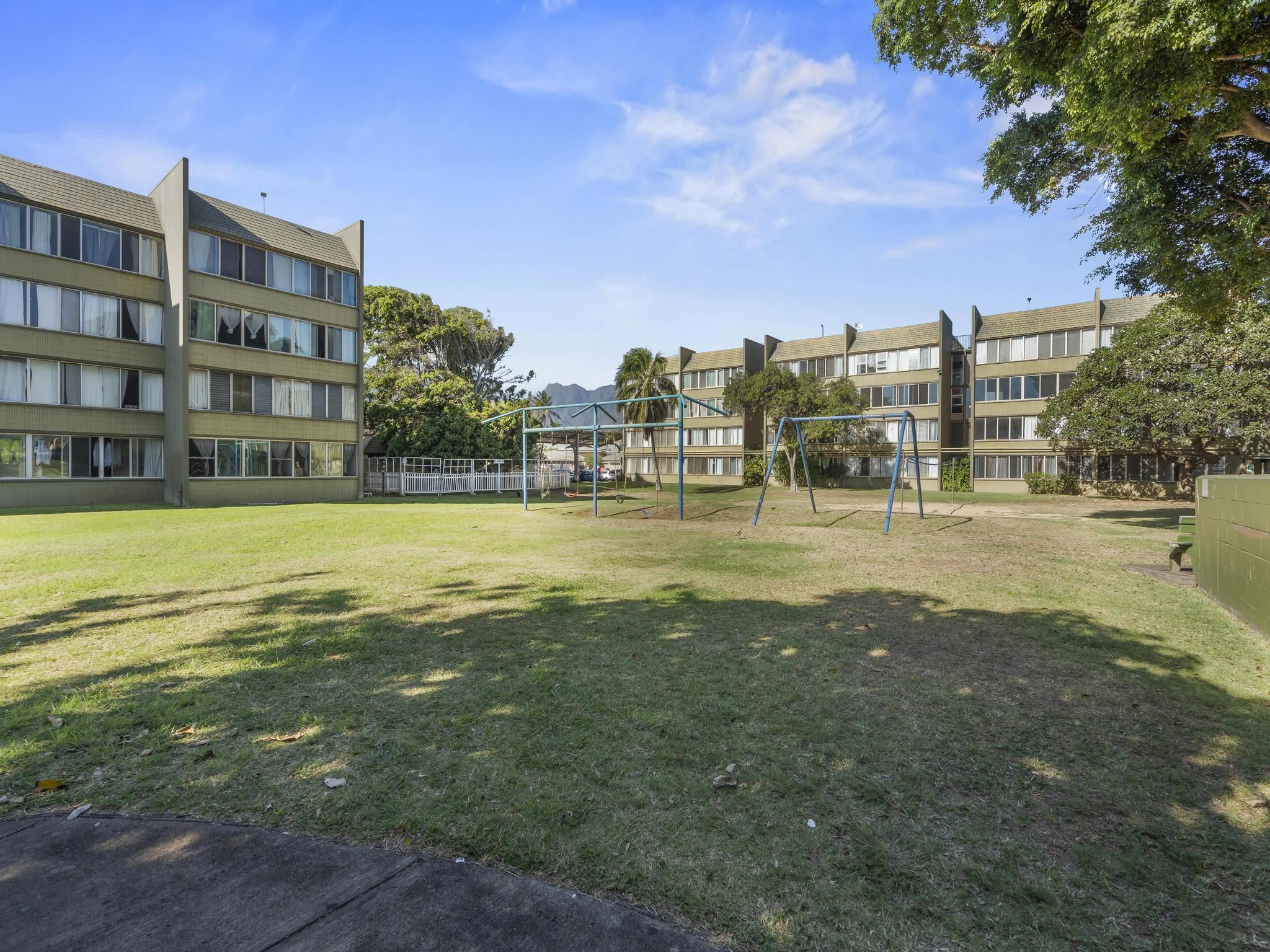 Harbor Lights condo # D406, Kahului, Hawaii - photo 26 of 30