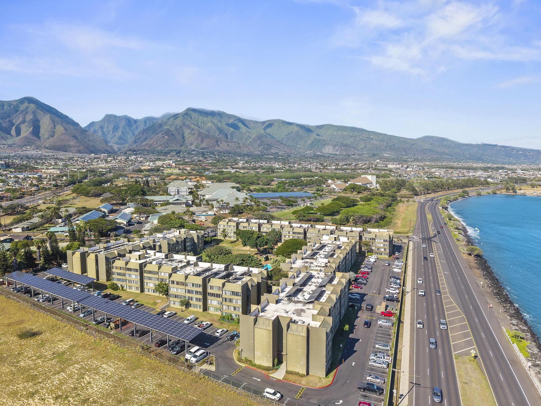 Harbor Lights condo # D406, Kahului, Hawaii - photo 29 of 30