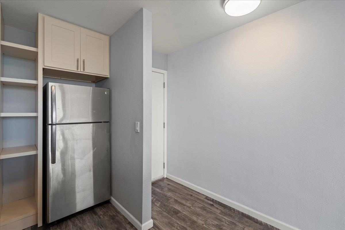 Harbor Lights condo # D 412, Kahului, Hawaii - photo 22 of 37