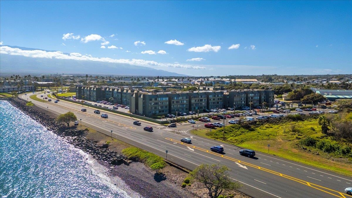 Harbor Lights condo # D 412, Kahului, Hawaii - photo 36 of 37