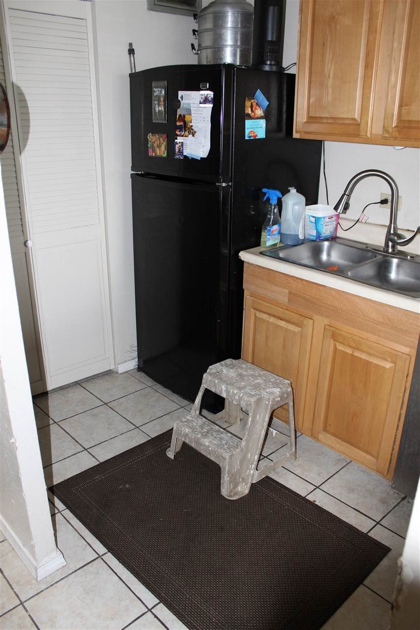Harbor Lights condo # D422, Kahului, Hawaii - photo 2 of 15