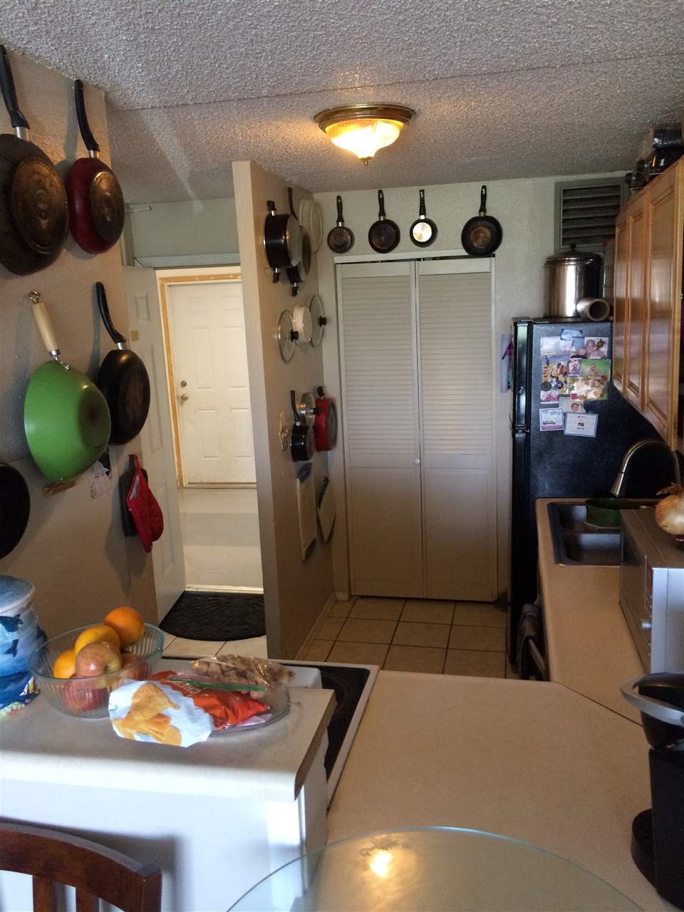 Harbor Lights condo # D422, Kahului, Hawaii - photo 13 of 15