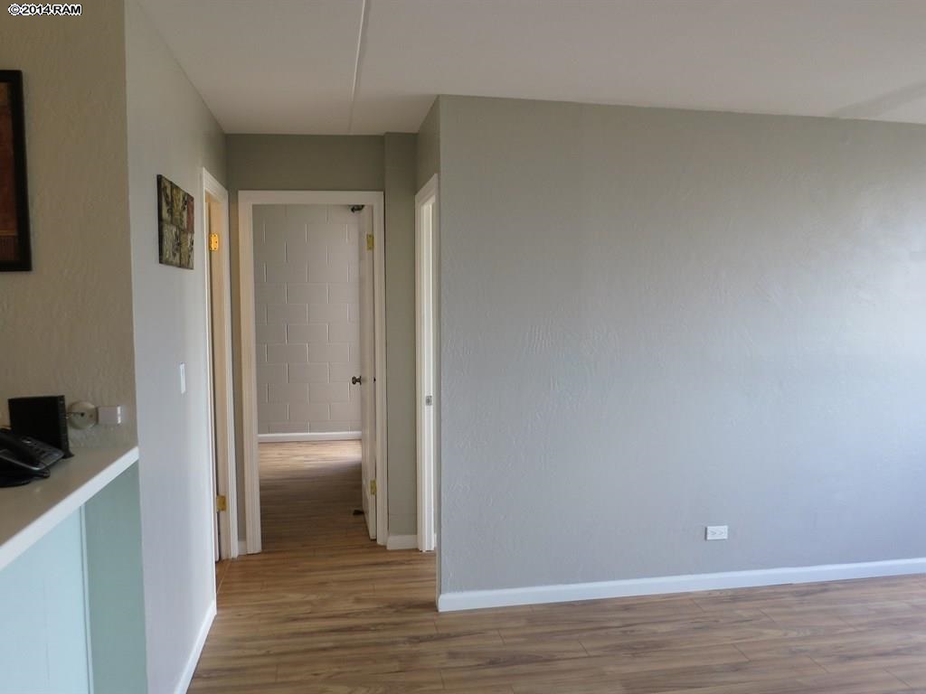 Harbor Lights condo # B416, Kahului, Hawaii - photo 11 of 28