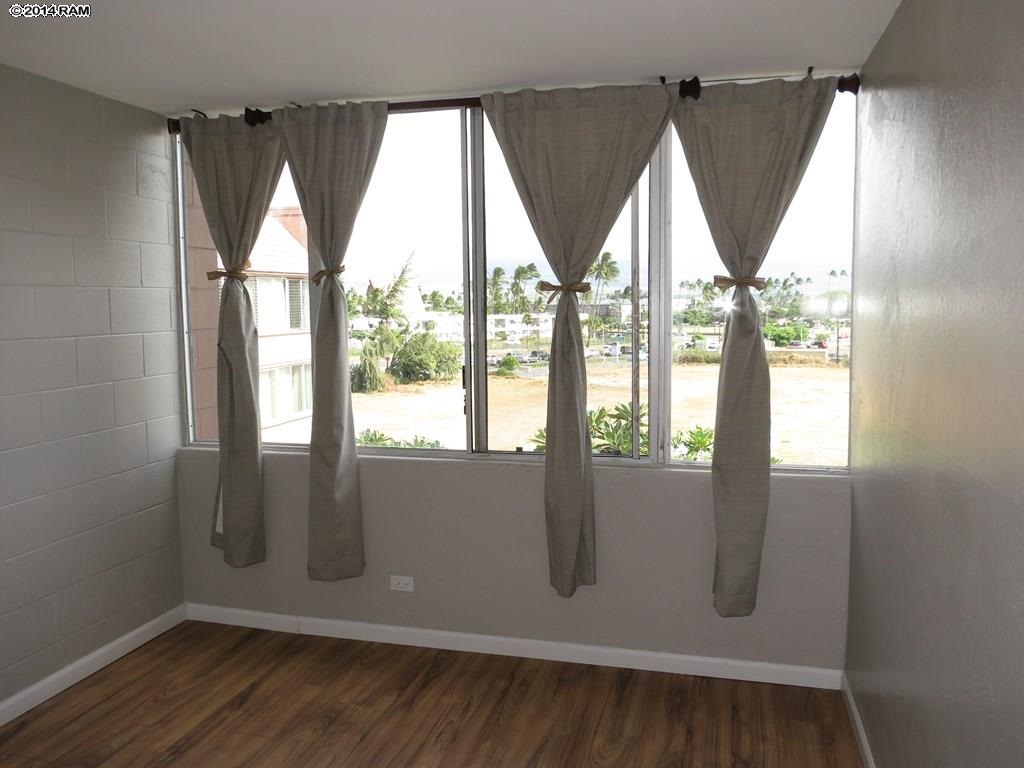 Harbor Lights condo # B416, Kahului, Hawaii - photo 12 of 28