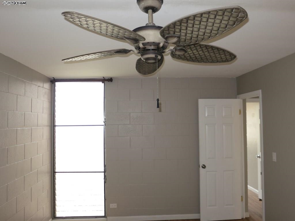 Harbor Lights condo # B416, Kahului, Hawaii - photo 21 of 28