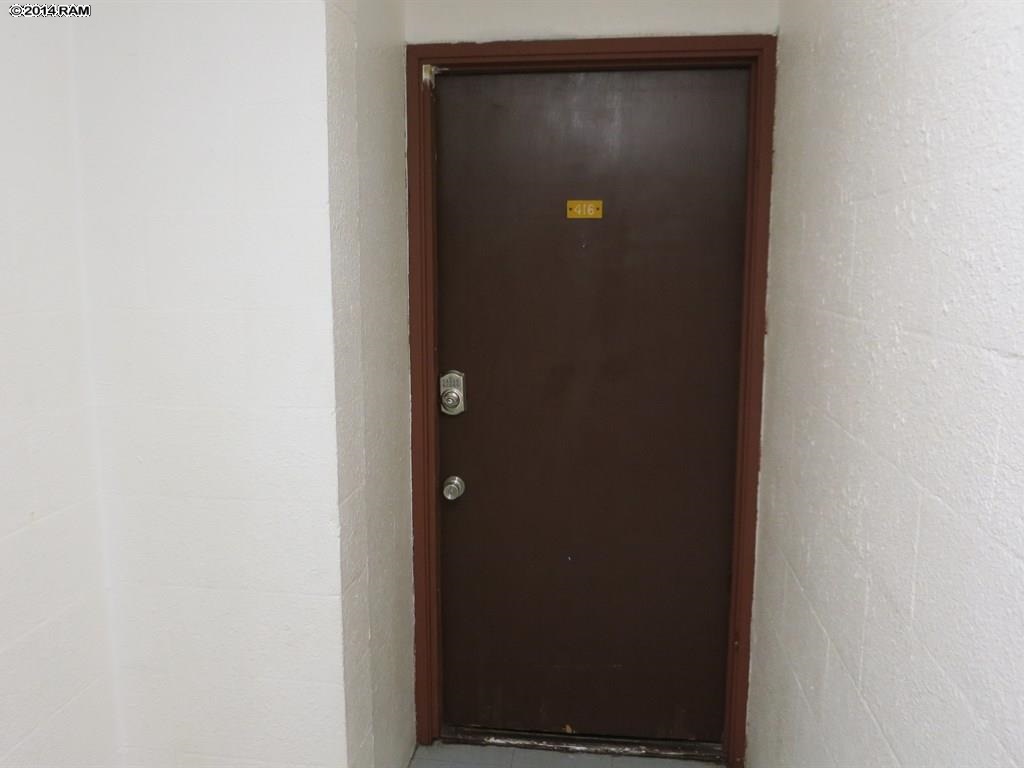 Harbor Lights condo # B416, Kahului, Hawaii - photo 4 of 28