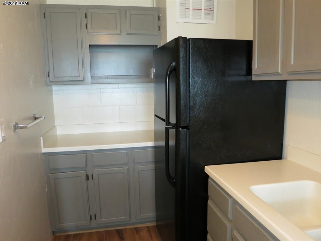 Harbor Lights condo # B416, Kahului, Hawaii - photo 6 of 28