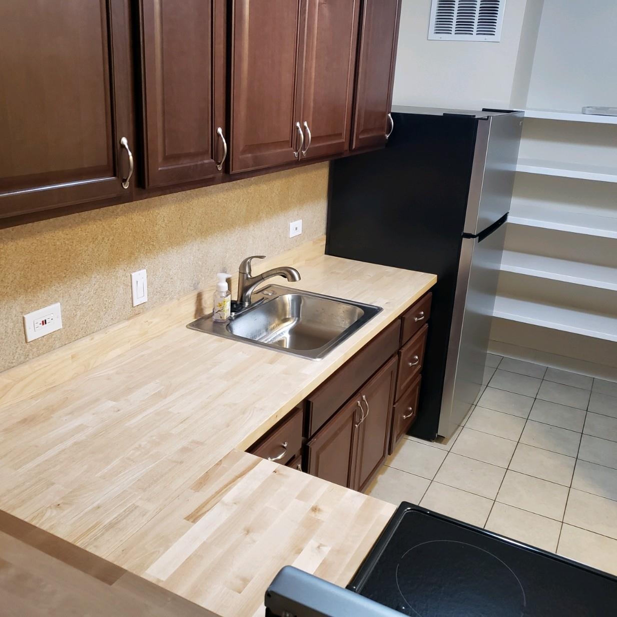 Harbor Lights condo # C414, Kahului, Hawaii - photo 16 of 23