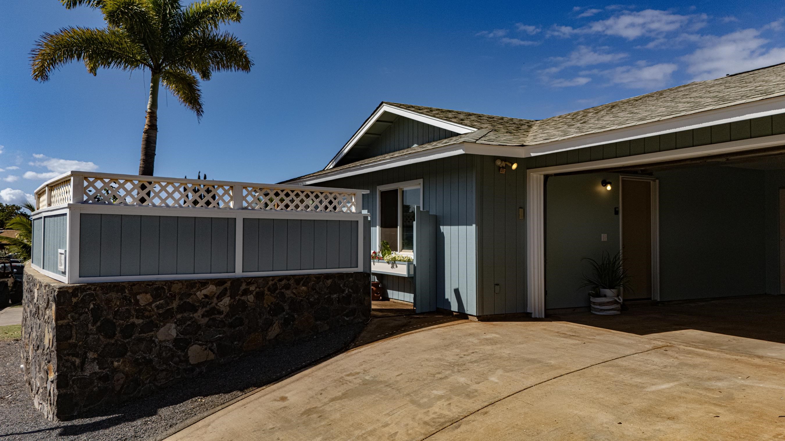 111  Laumakani Loop Meadowlands, Kihei home - photo 45 of 49