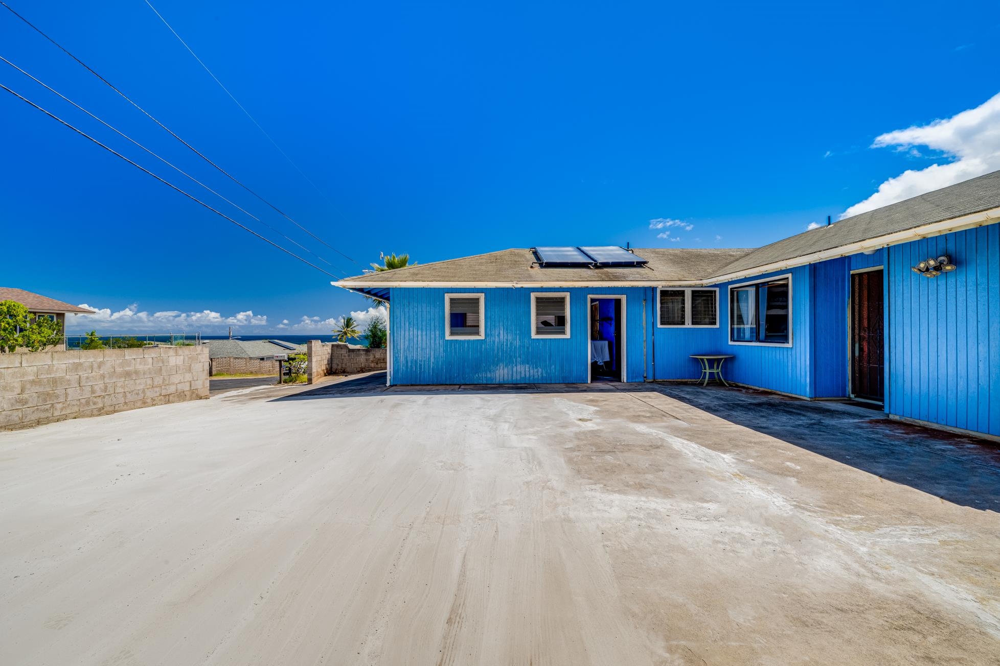 1119  Onaha St , Wailuku home - photo 3 of 25