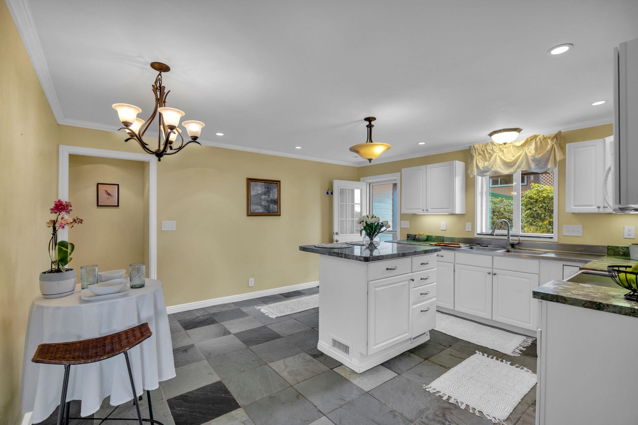 1123  Kehau Pl , Makawao/Olinda/Haliimaile home - photo 23 of 50