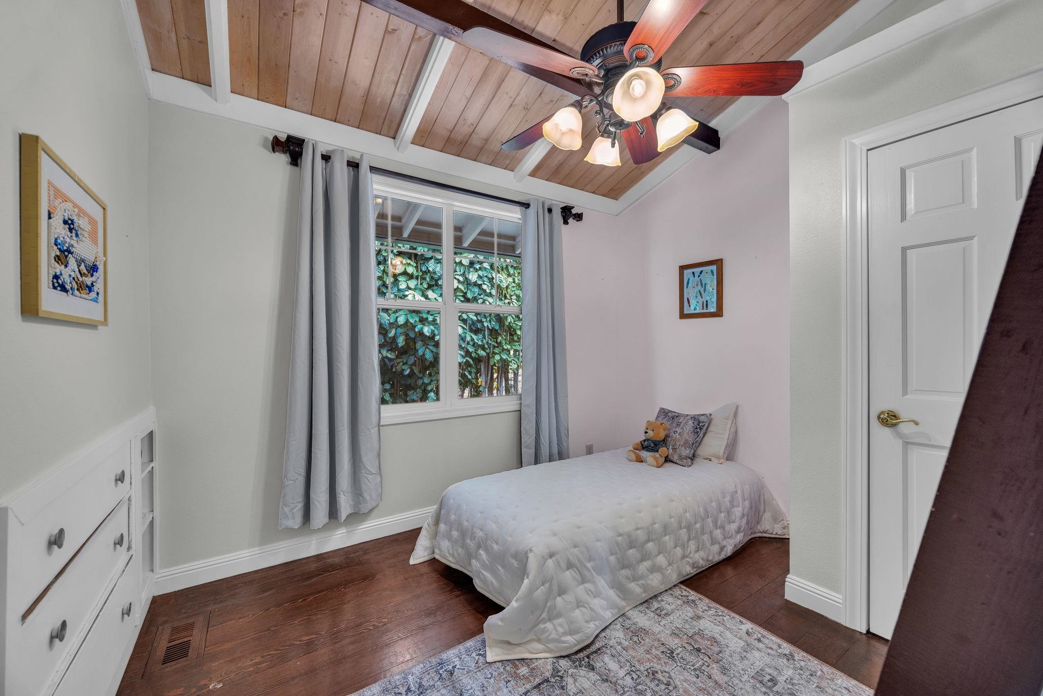 1123  Kehau Pl , Makawao/Olinda/Haliimaile home - photo 39 of 50