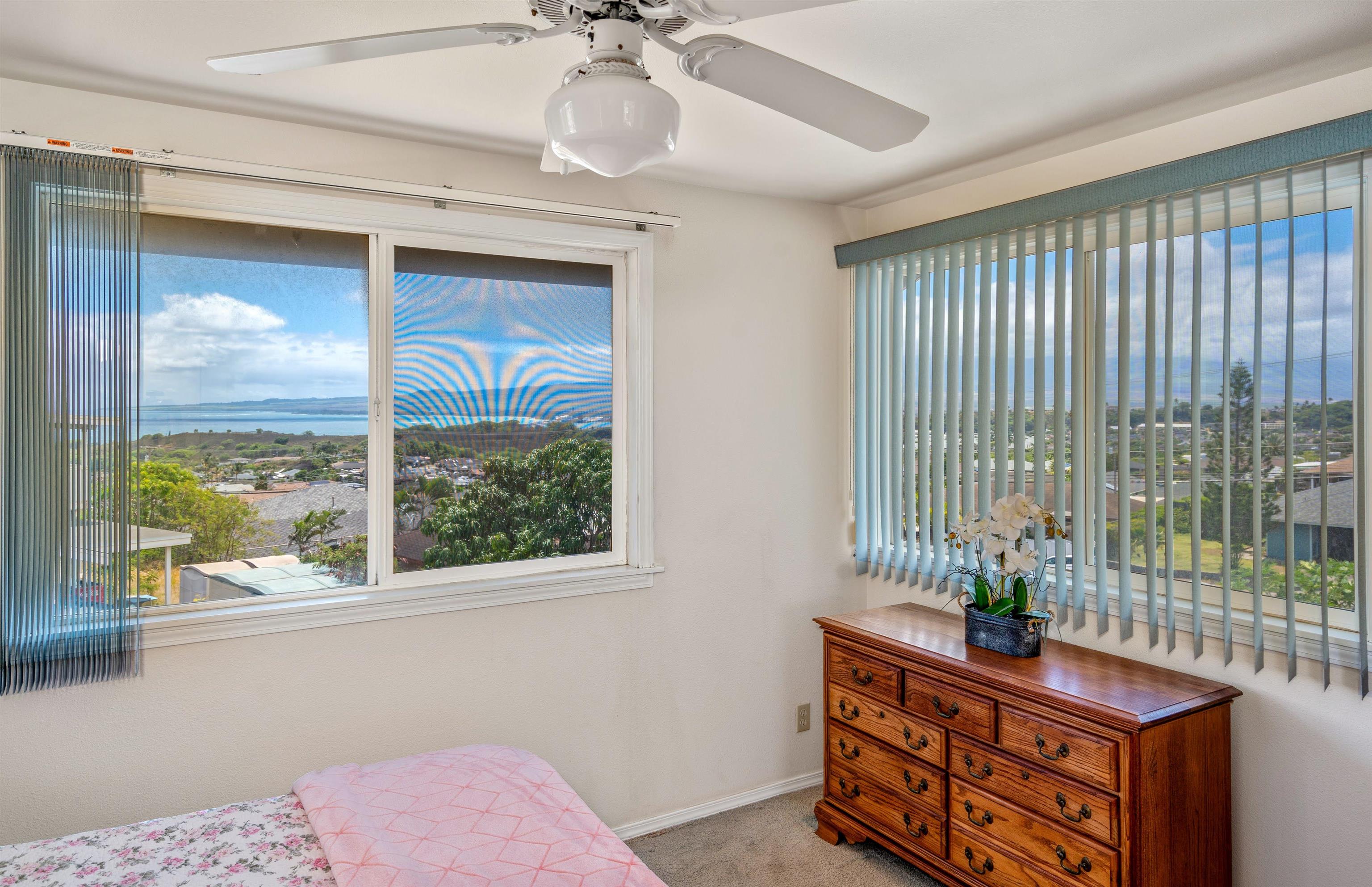 1125  Hoomau Pl , Wailuku home - photo 12 of 41