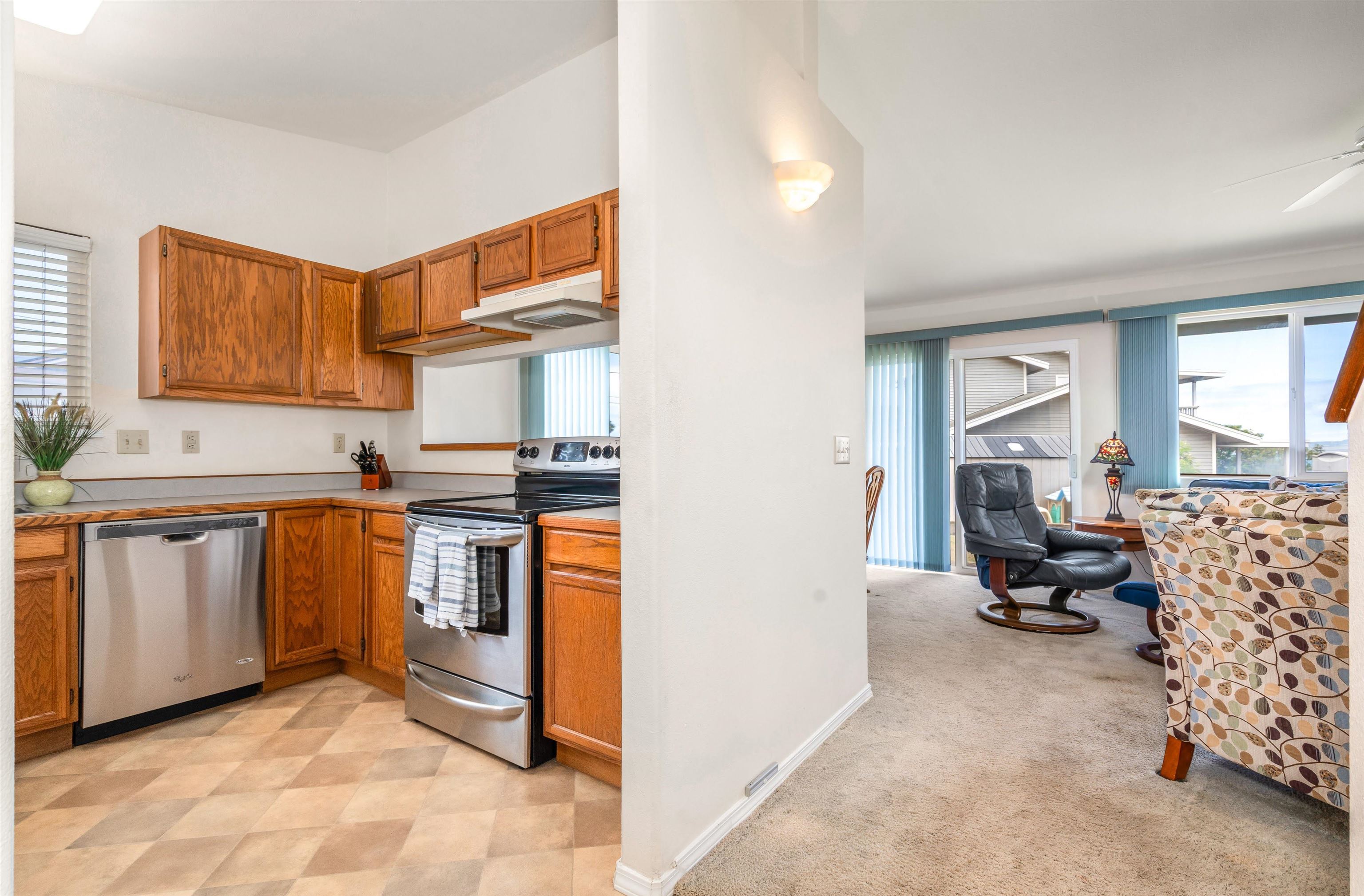 1125  Hoomau Pl , Wailuku home - photo 23 of 41