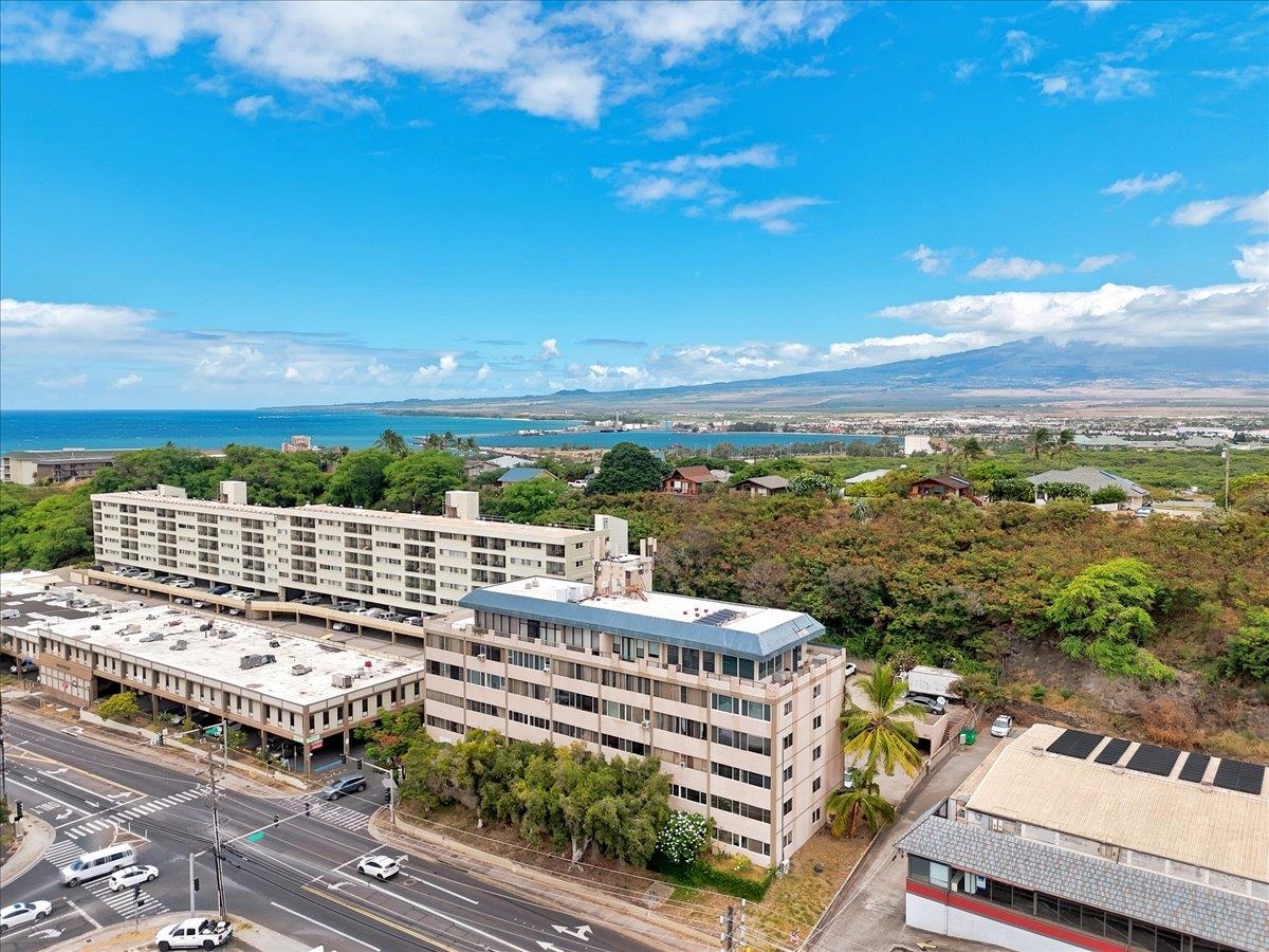 Parkview Square condo # 407, Wailuku, Hawaii - photo 32 of 46
