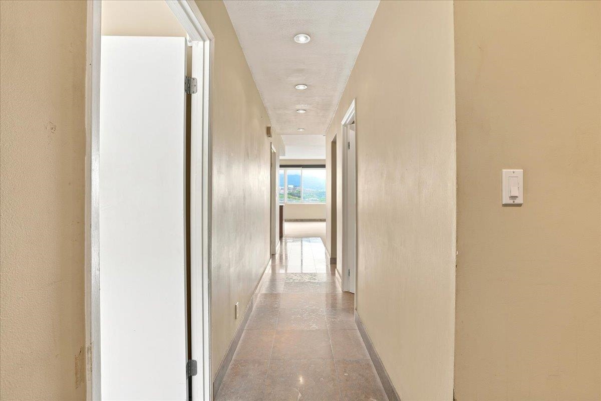Parkview Square condo # 407, Wailuku, Hawaii - photo 36 of 46