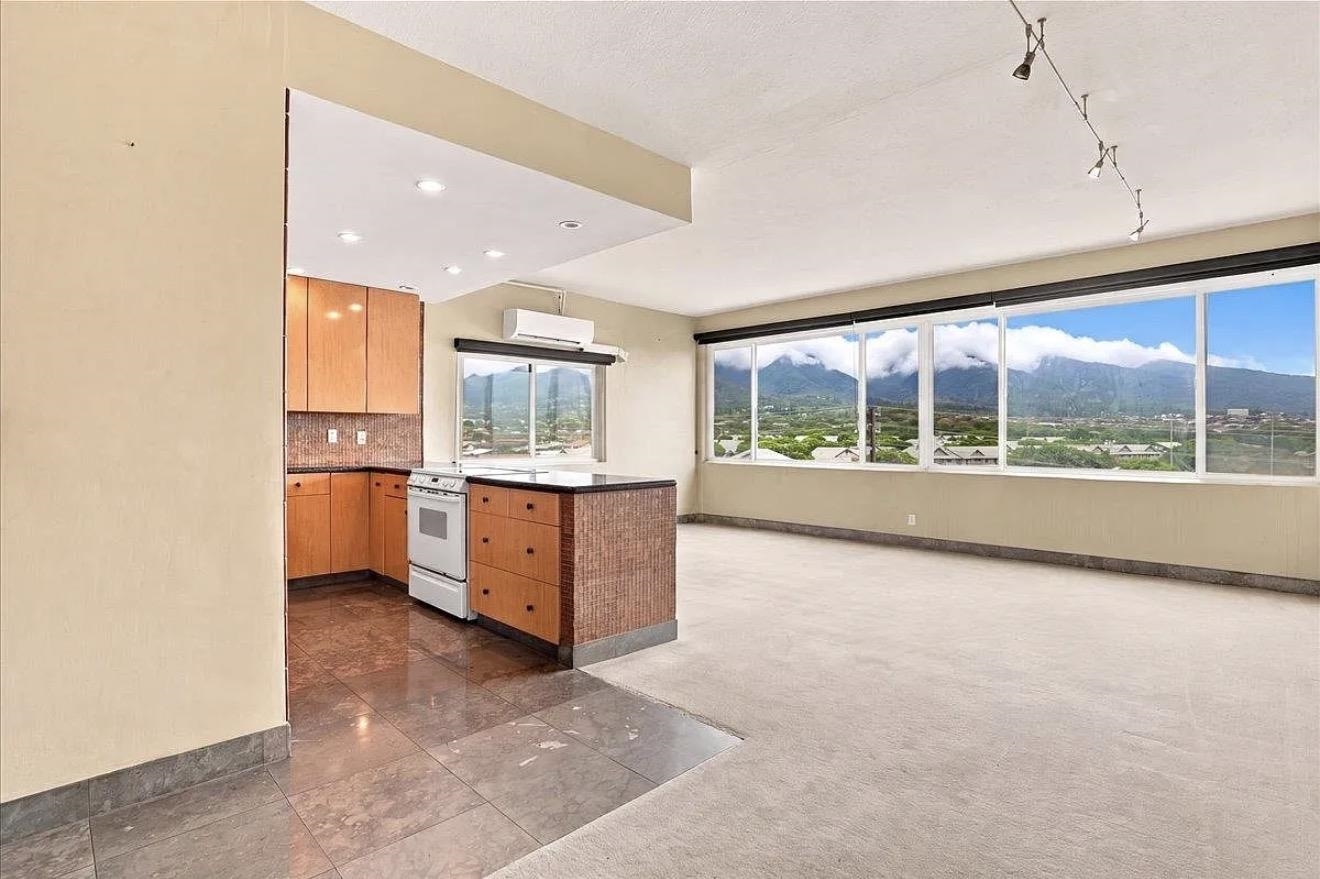 Parkview Square condo # 407, Wailuku, Hawaii - photo 6 of 13