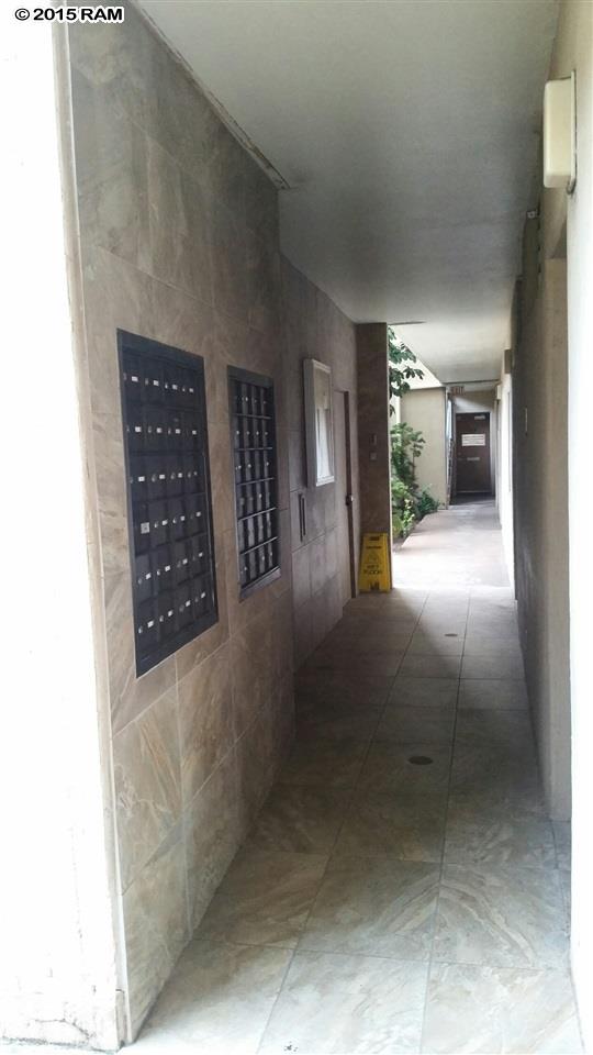 Parkview Square condo # 503, Wailuku, Hawaii - photo 9 of 11