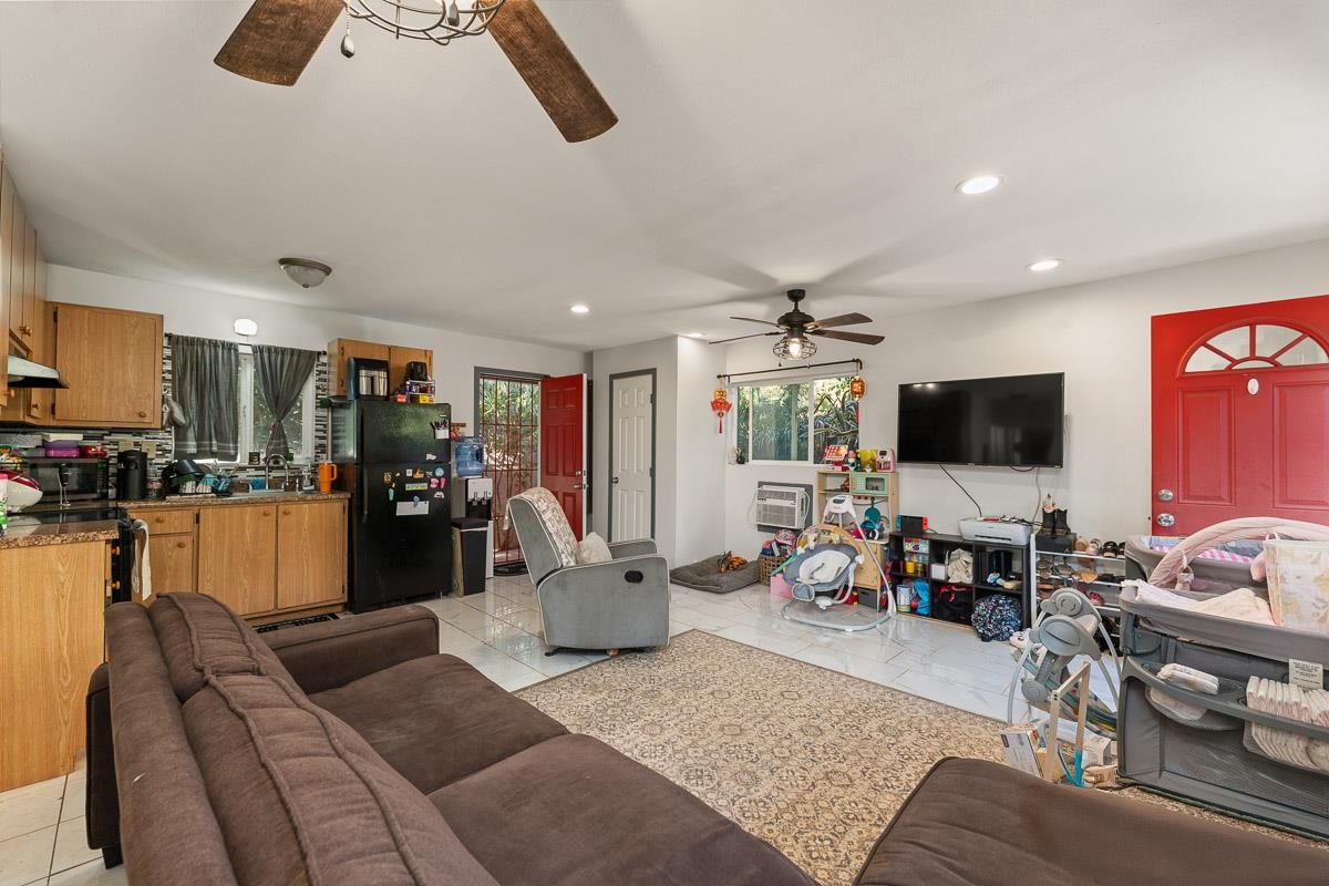 113  Lanakila Pl , Kihei home - photo 36 of 48