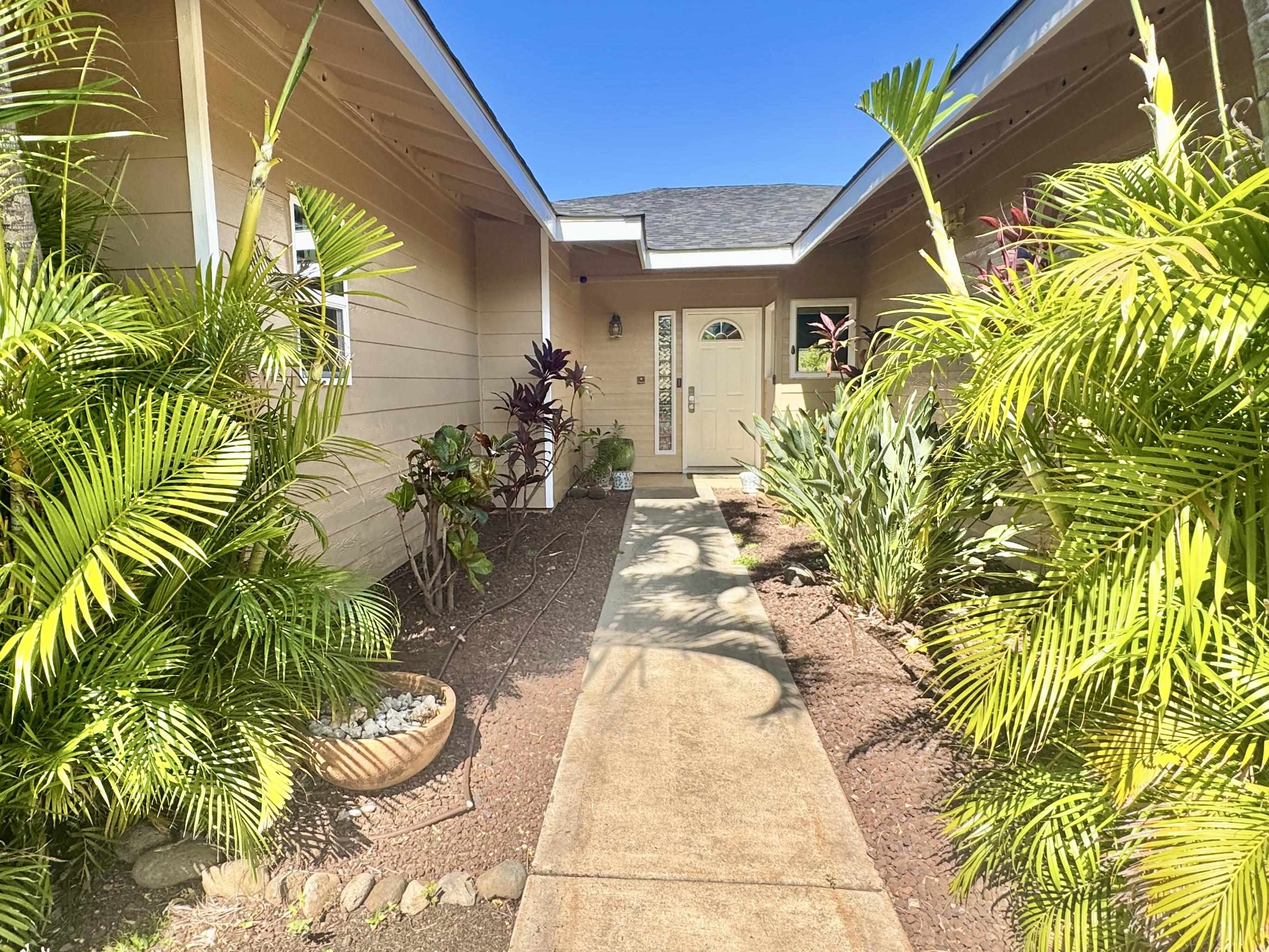 1133  Front St Lahaina Town, Lahaina home - photo 2 of 47