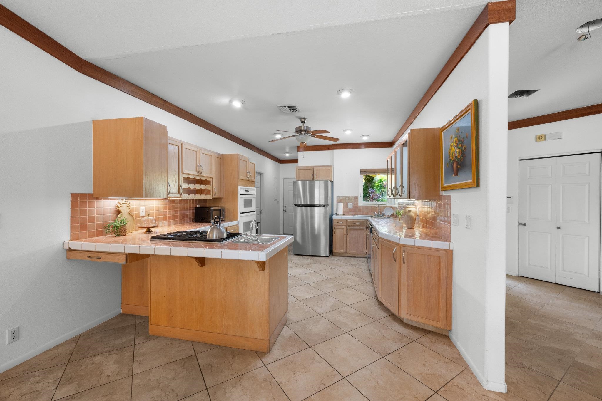1133  Front St Lahaina Town, Lahaina home - photo 12 of 47