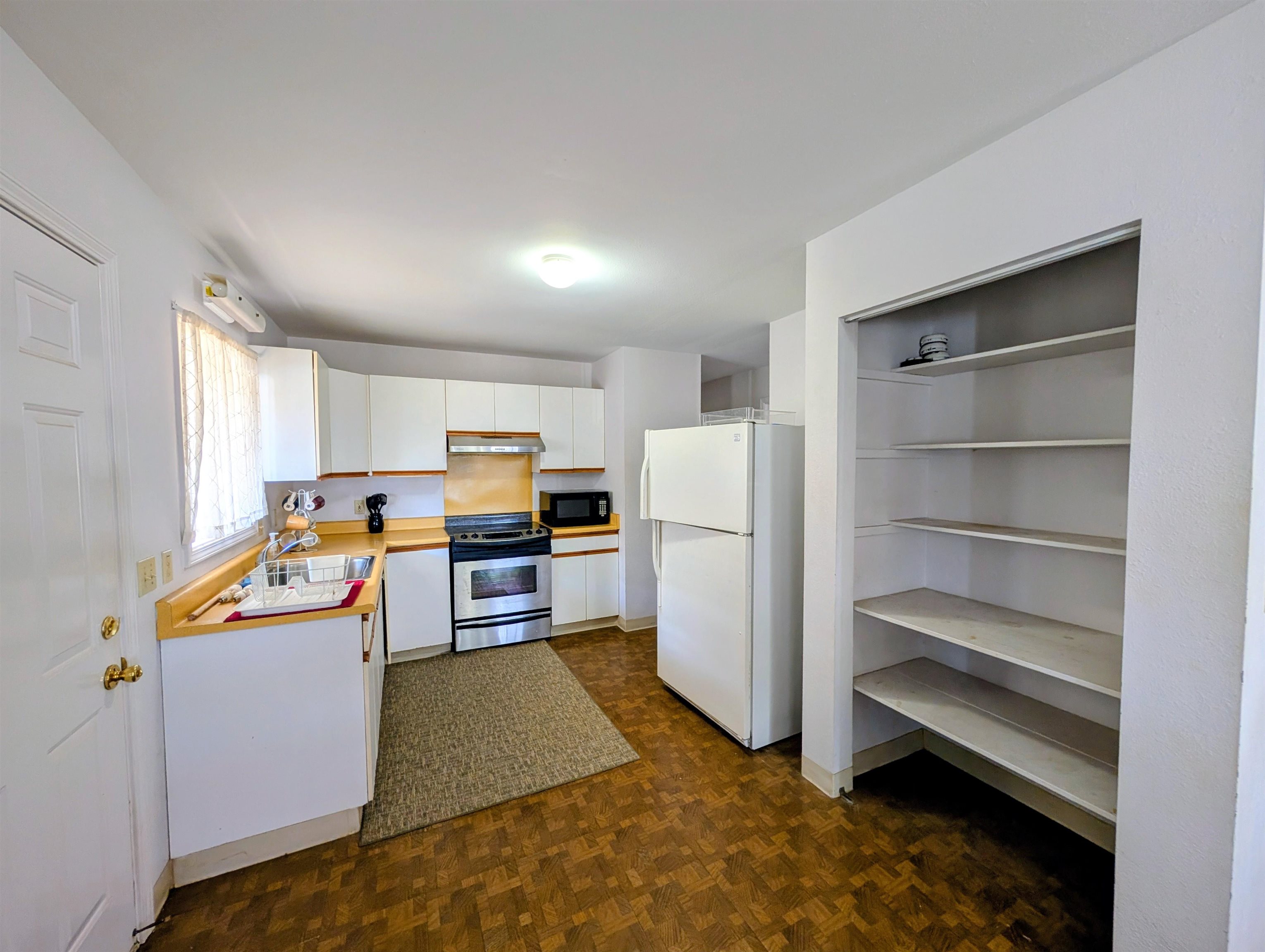 1136  Fraser Ave , Lanai home - photo 6 of 19