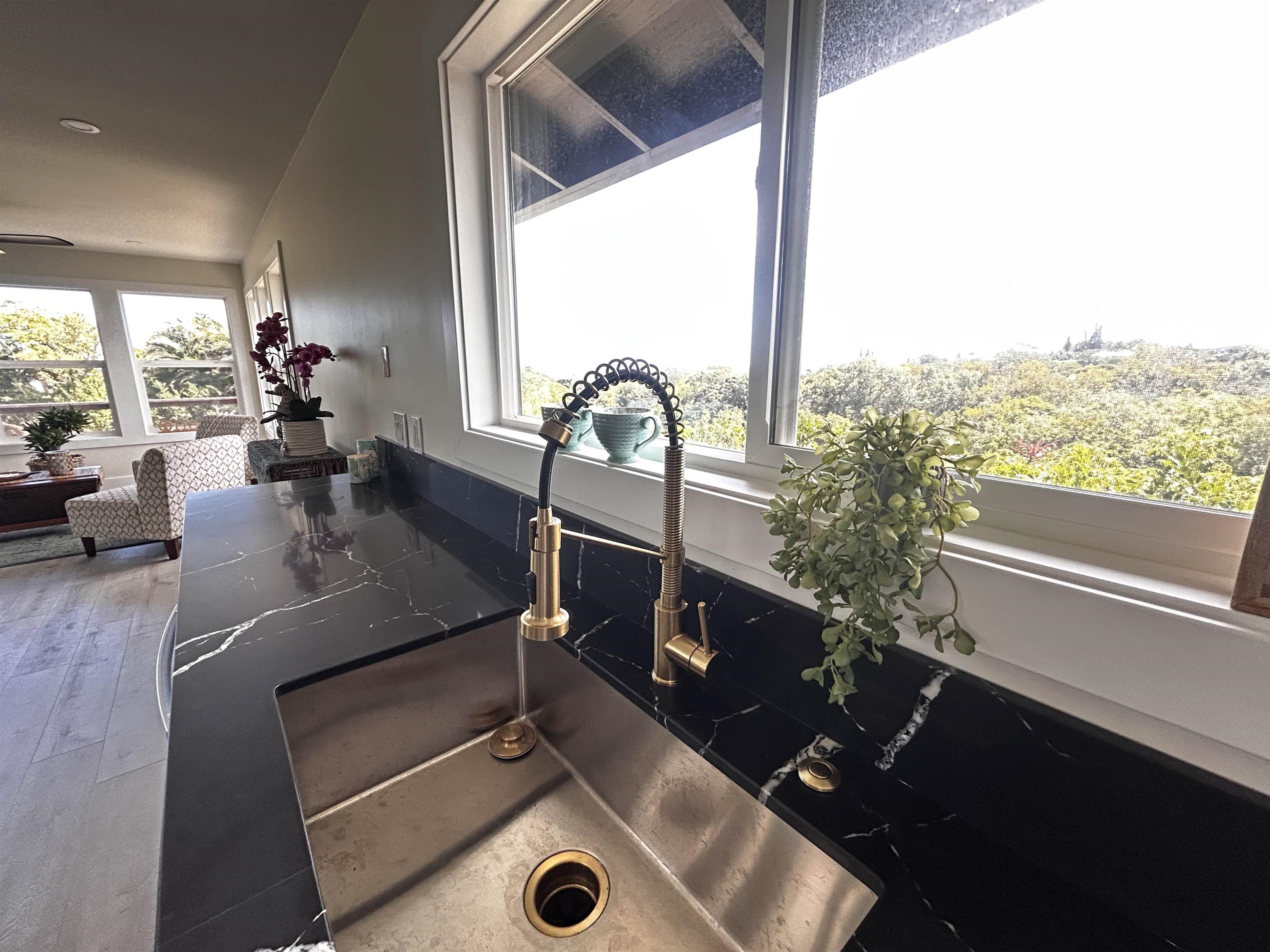 1139  Kauhikoa Rd , Haiku home - photo 3 of 42