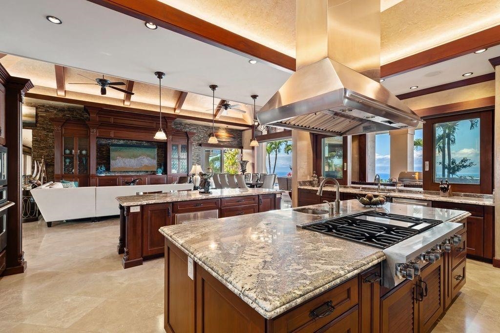 114  Keoawa St , Kapalua home - photo 13 of 50