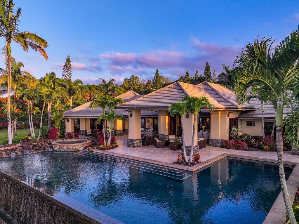 114  Keoawa St , Kapalua home - photo 23 of 50