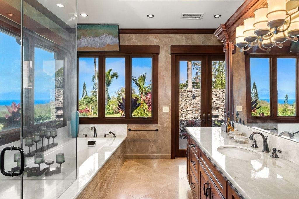 114  Keoawa St , Kapalua home - photo 28 of 50