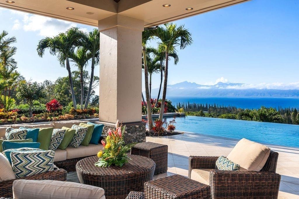 114  Keoawa St Plantation Estates, Kapalua home - photo 20 of 50