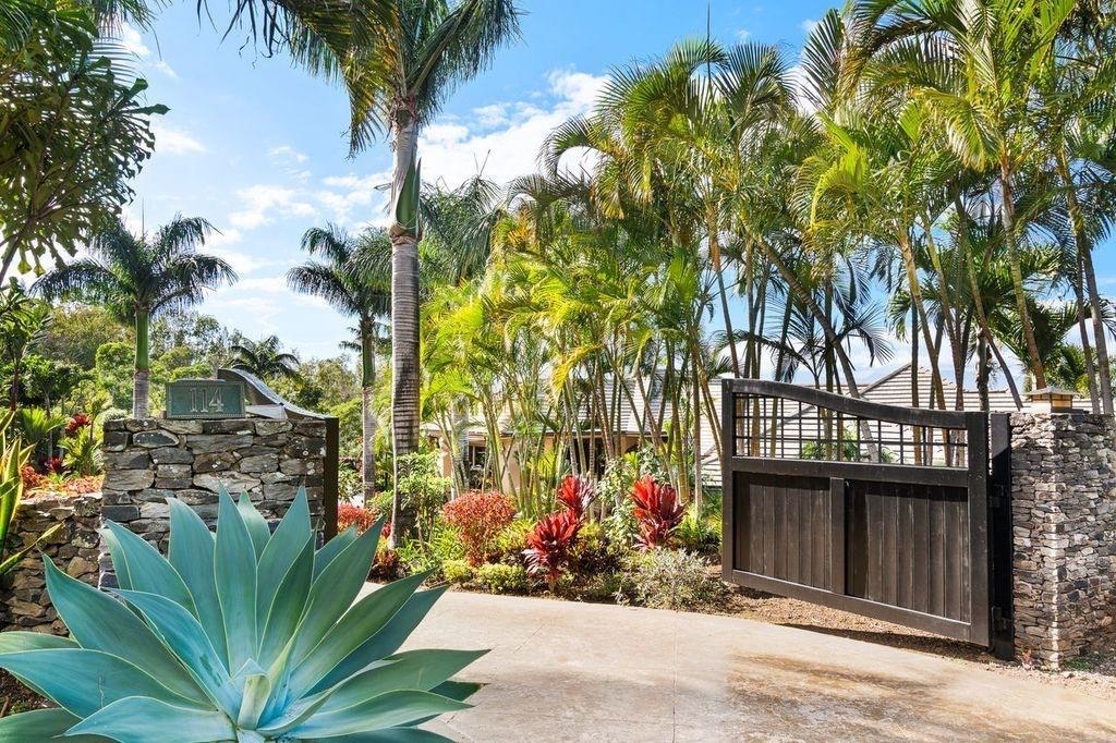 114  Keoawa St Plantation Estates, Kapalua home - photo 8 of 50
