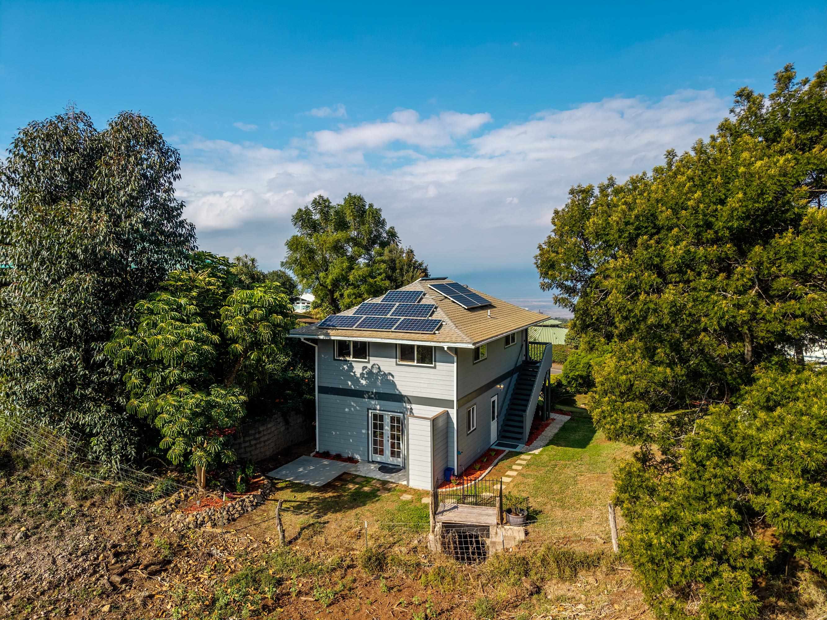 114  Mano Dr , Kula/Ulupalakua/Kanaio home - photo 2 of 50