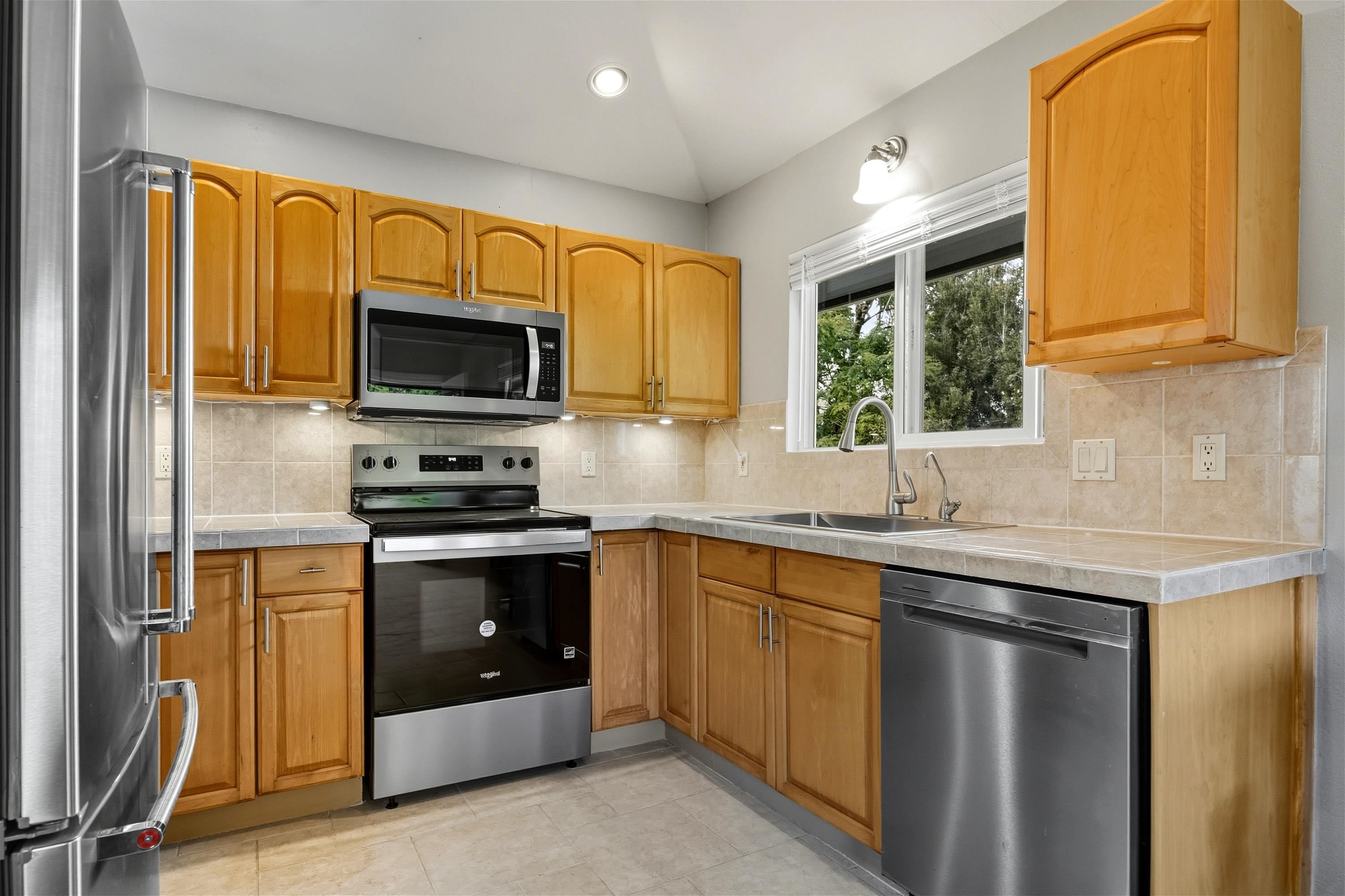 114  Mano Dr , Kula/Ulupalakua/Kanaio home - photo 14 of 50