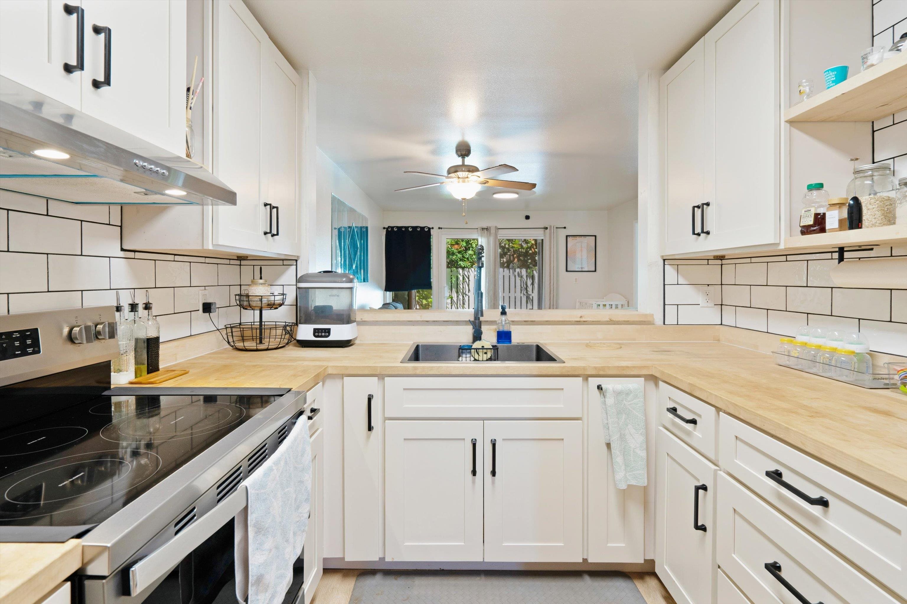 Iao Parkside III condo # 30-102, Wailuku, Hawaii - photo 2 of 39