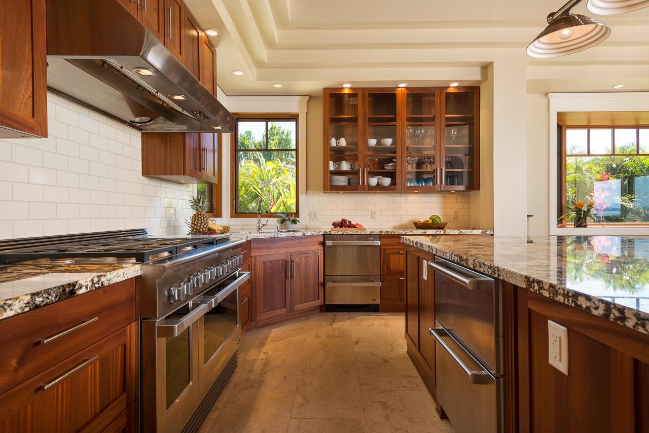 11499  Honoapiilani Hwy , Olowalu home - photo 8 of 49