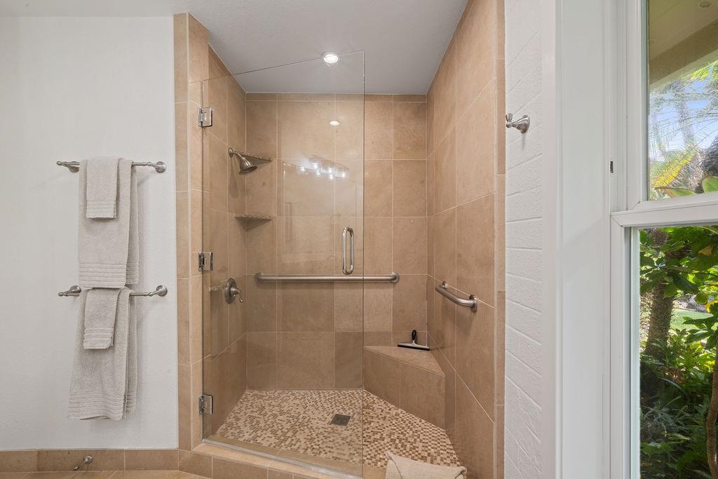 115  Aleiki Pl Kuau Point, Spreckelsville/Paia/Kuau home - photo 29 of 46